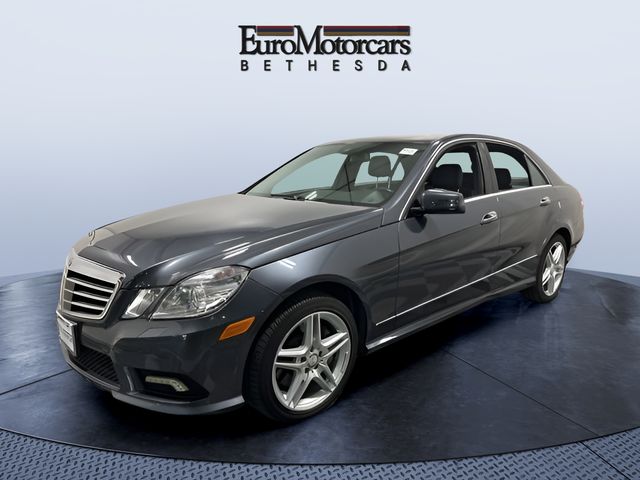 2011 Mercedes-Benz E-Class's photo