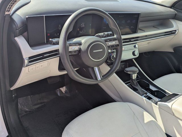 2025 Hyundai Tucson SEL - Photo 17