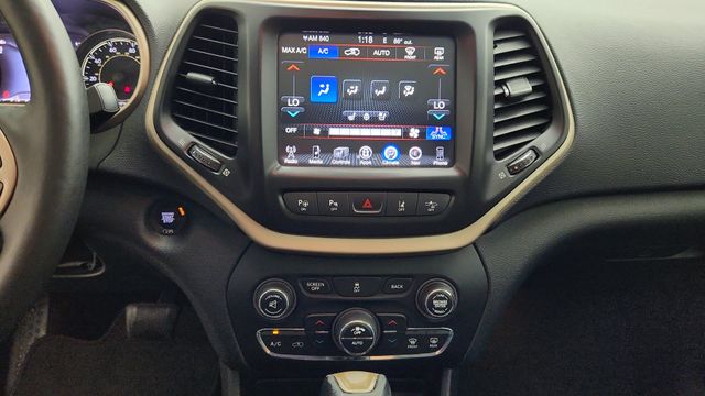 2014 Jeep Cherokee Limited Silver at Autostrade