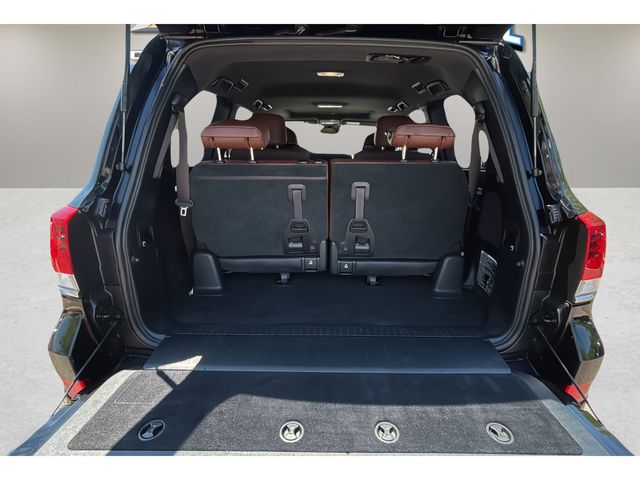 Used 2017 Black Toyota Base image 32