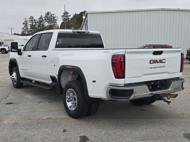 2024 GMC Sierra 3500HD Pro:44071A