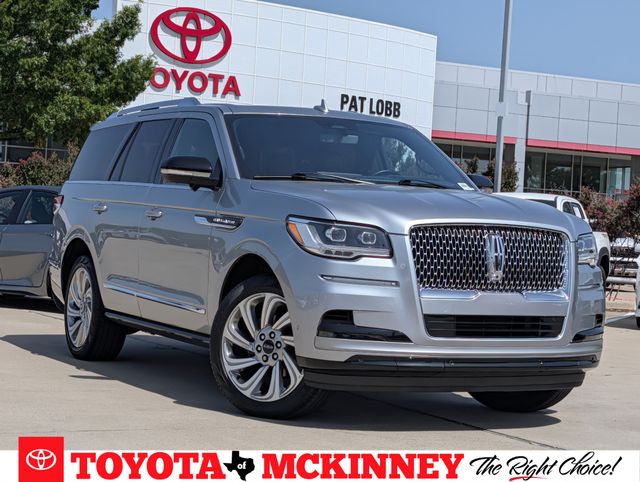  2024 Lincoln Navigator Reserve 4WD   