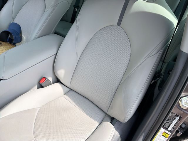 Used 2024  Toyota XLE image 14