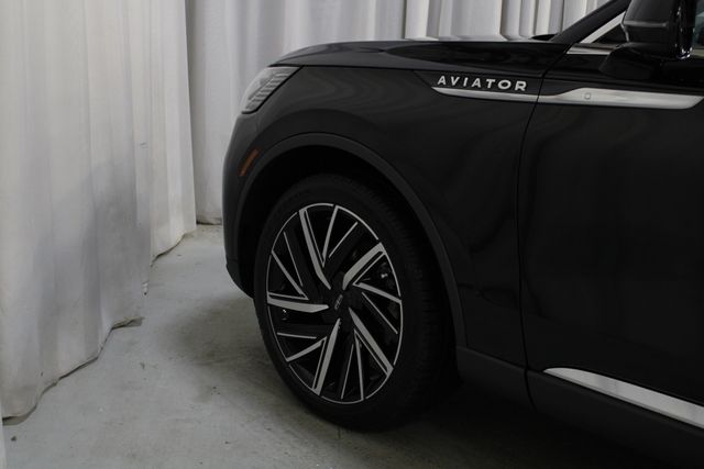 New 2026 Black Lincoln Reserve image 30