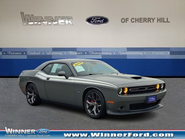 2019 Dodge Challenger R/T RWD