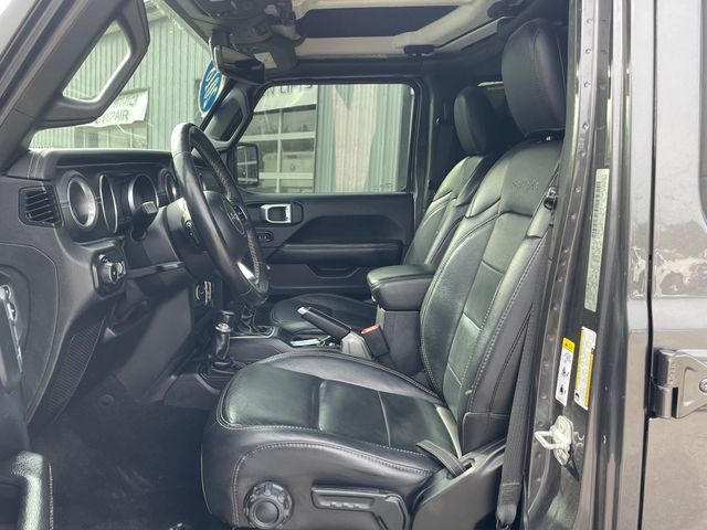 2018 Jeep Wrangler Unlimited Sahara - Granite Crystal Metallic Clearcoat exterior view 10