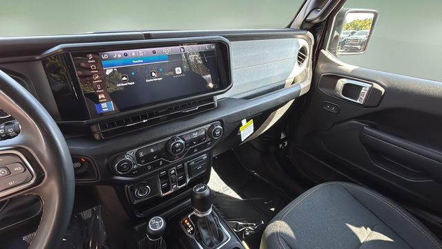 Used 2024 Black Jeep Sport S image 24