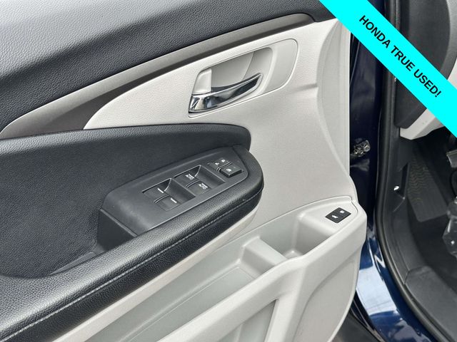 Certified Used 2018  Honda EX-L image 28