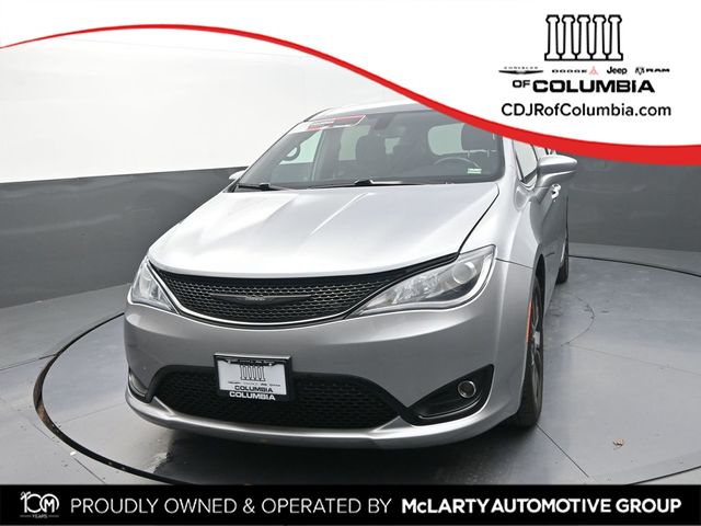 Billet Silver Metallic Clearcoat 2019 Chrysler Pacifica Touring Plus FWD Minivan Front-Wheel Drive 9-Speed Automatic