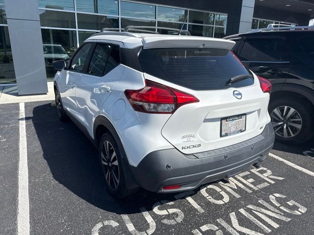 Used 2020 White Nissan SV image 8