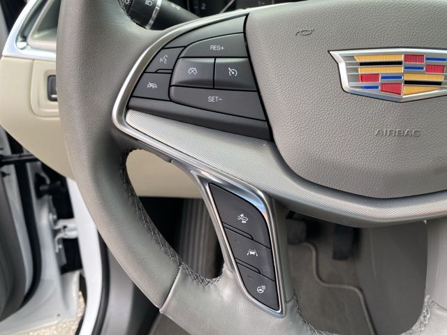 Used Car 2021 Cadillac Xt5  Premium Luxury For Sale Under $35,000 In San Antonio, Texas