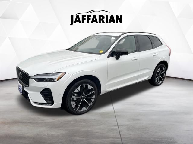 Crystal White Metallic 2026 Volvo XC60 SUV / Crossover All-Wheel Drive Automatic