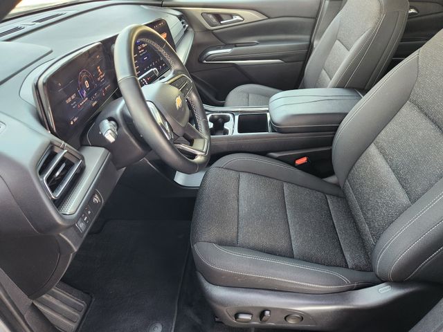 2025 Chevrolet Traverse LT Gray at Martin Chrysler Dodge Jeep Ram