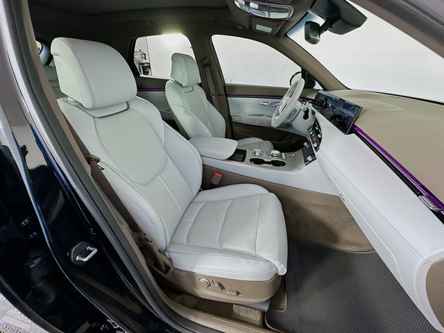 Thumbnail: 2026 Genesis GV70 - 29