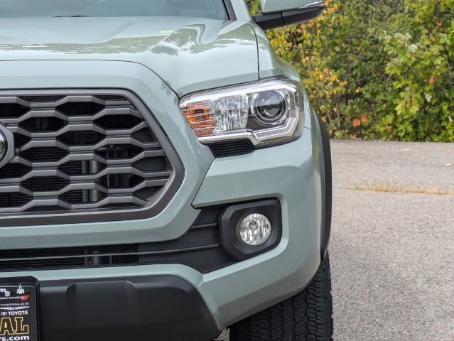 2022 Toyota Tacoma TRD Off-Road 12