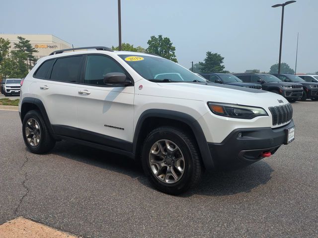 Bright White Clearcoat 2019 Jeep Cherokee SUV / Crossover Four-Wheel Drive 9-Speed Automatic