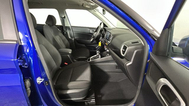 2023 Intense Blue Hyundai Venue SE FWD SUV