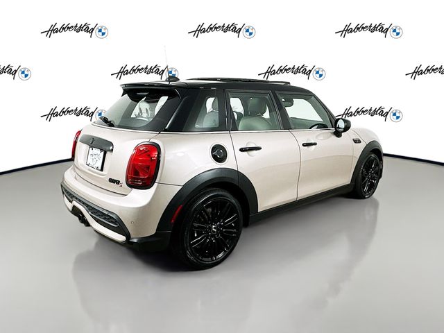 2022 MINI Cooper S Iconic 5