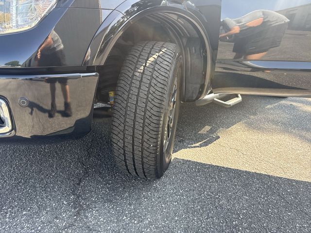Used 2019 Black Nissan PRO-4X image 32