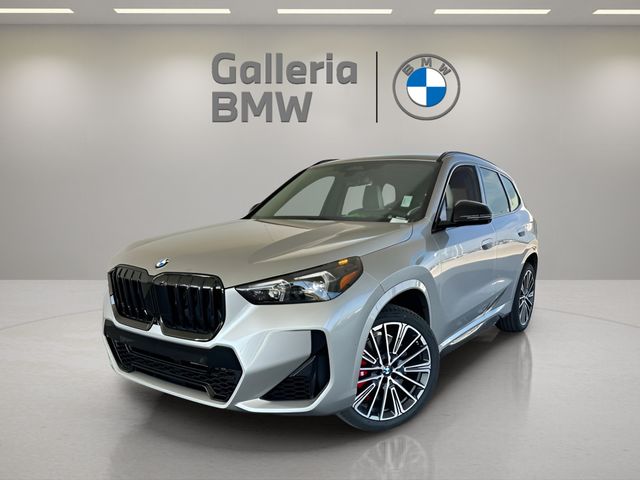 2026 BMW X1 28i's photo