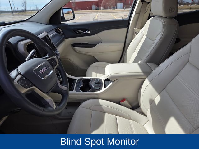 2023 GMC Acadia AWD Denali
