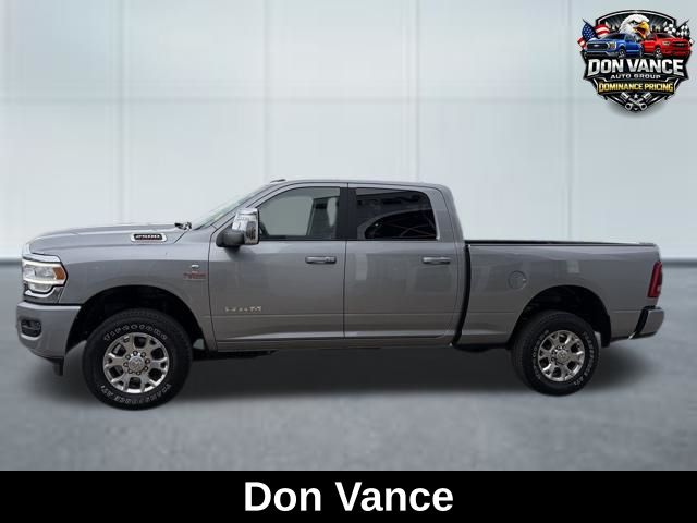 Billet Silver Metallic Clearcoat 2024 RAM 2500 Laramie Crew Cab 4WD Pickup Truck Four-Wheel Drive 6-Speed Automatic