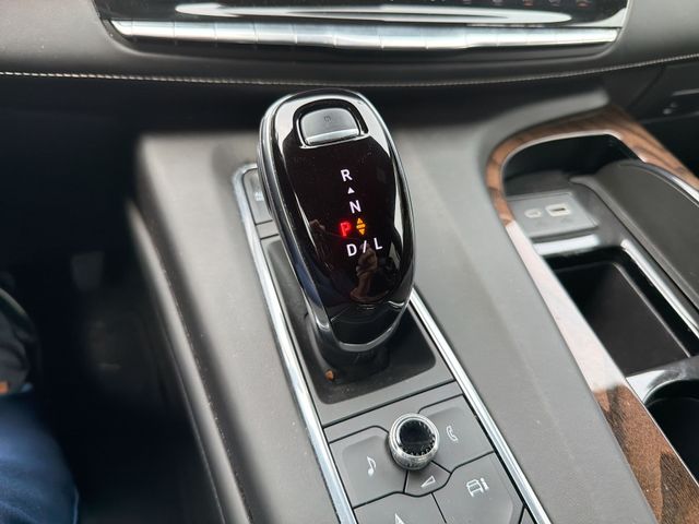Used 2024 Black Cadillac Sport Platinum image 23