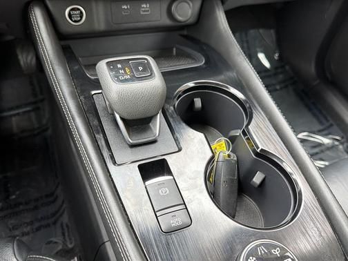 Certified Used 2023 White Nissan SL image 16