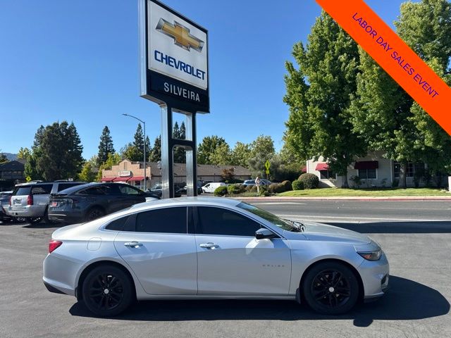 Silver Ice Metallic 2018 Chevrolet Malibu Hybrid Sedan Front-Wheel Drive 1-Speed Automatic