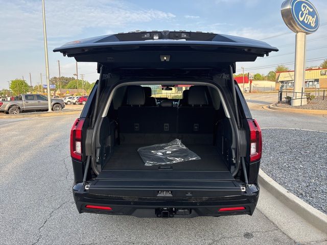 New 2026 Black Ford Active image 31