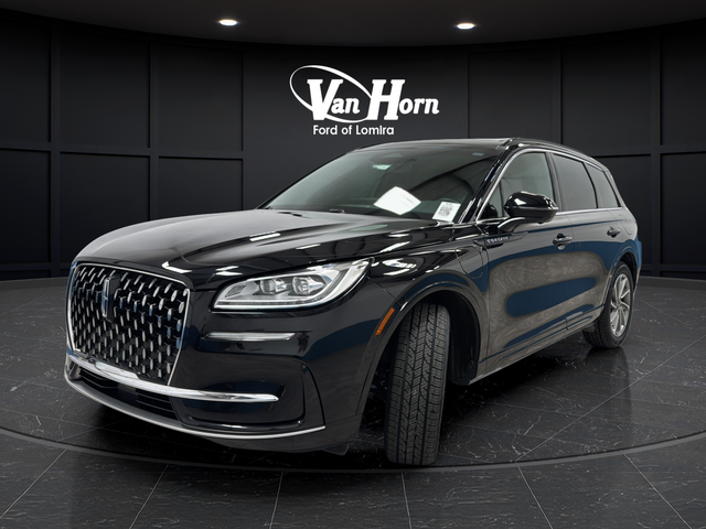 Used 2025 Infinite Black Metallic Clearcoat Lincoln Grand Touring image 3