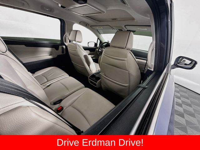 Used 2025 Honda Odyssey Van