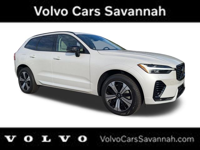 Crystal White Metallic 2024 Volvo XC60 Recharge T8 Core Dark Theme eAWD SUV / Crossover All-Wheel Drive Automatic