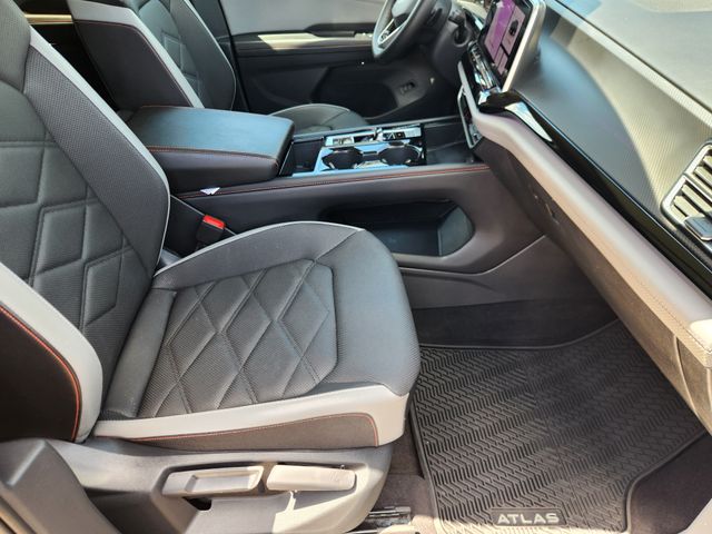 2024 Volkswagen Atlas 2.0T Peak Edition SE w/Technology Gray at Bayshore Chrysler Jeep Dodge Ram