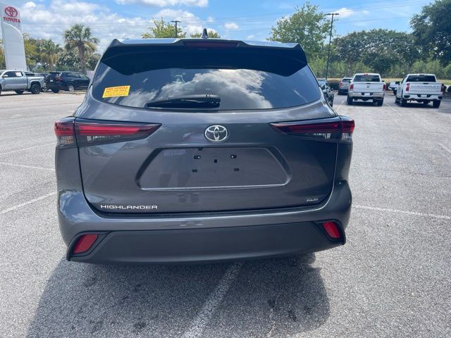 Used 2025 Toyota Highlander SUV