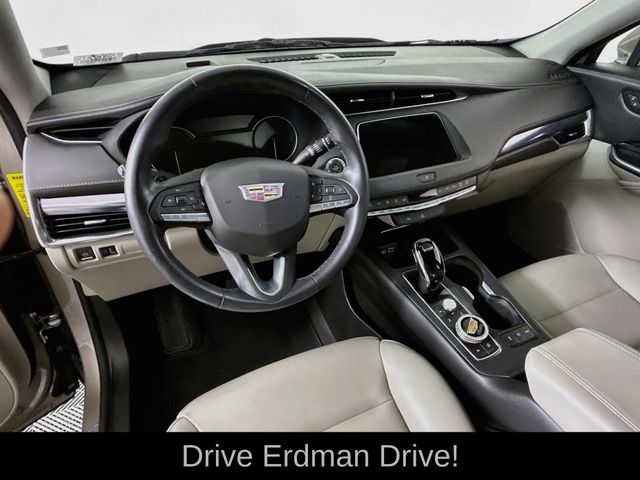 Used 2022 Cadillac XT4 SUV