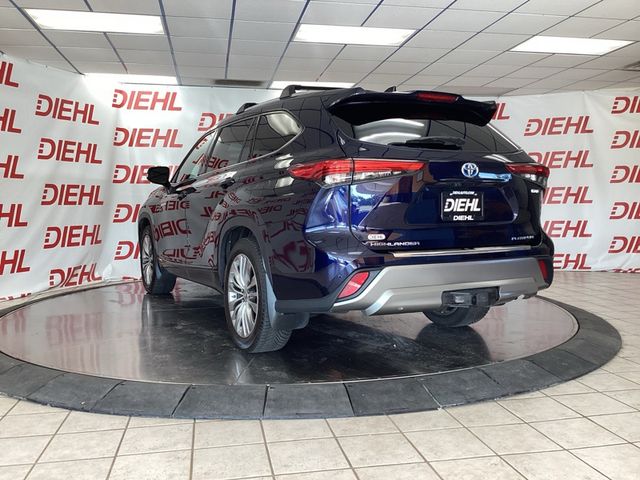 Used 2021 Toyota Highlander Hybrid SUV