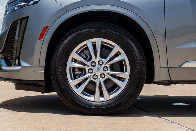 2025 Cadillac XT6 Luxury - 8