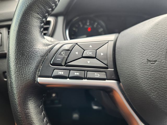 2020 Nissan Rogue SV White at South Houston Nissan