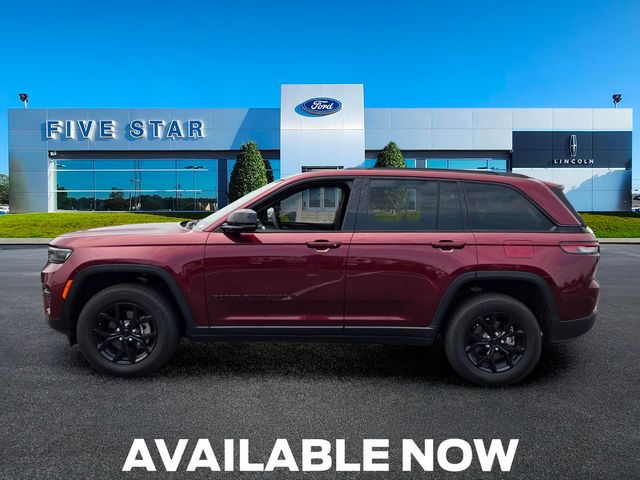 Used 2025 Jeep Grand Cherokee SUV