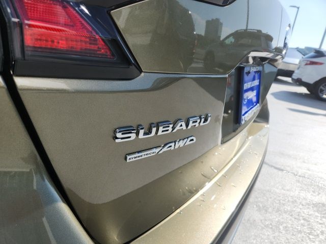 2022 Subaru Outback Touring XT 15