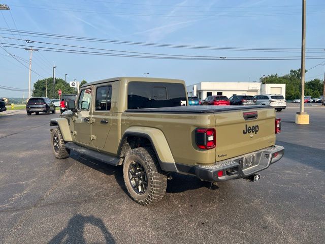 Used 2025 Jeep Gladiator Truck