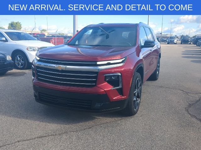 Radiant Red Tintcoat 2025 Chevrolet Traverse High Country AWD SUV / Crossover Four-Wheel Drive 8-Speed Automatic