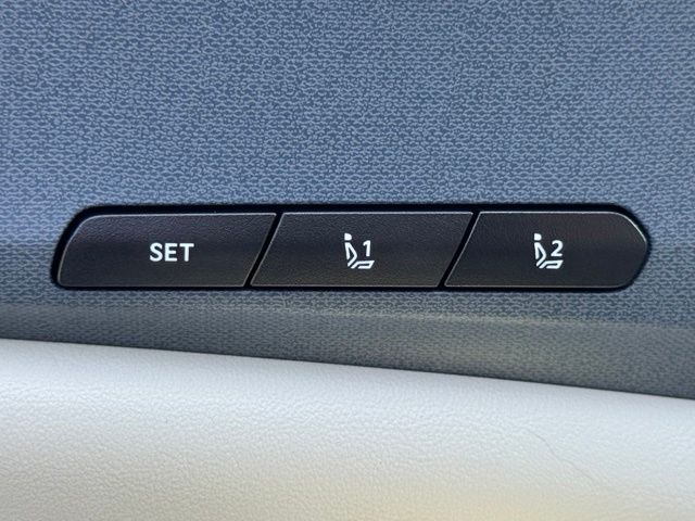 Used 2025 Kia Carnival Hybrid Van
