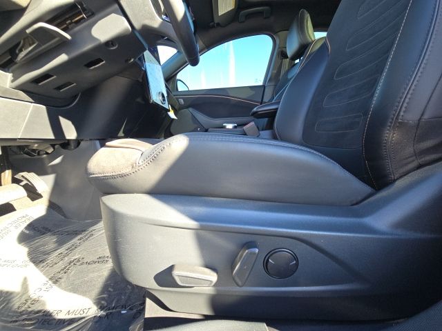 2022 Ford Mustang Mach-E GT:167099A