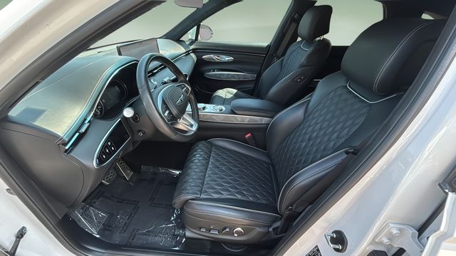 Used 2023 White Genesis 3.5T Sport image 18