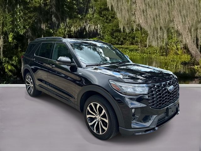 2025 Ford Explorer ST-Line AWD
