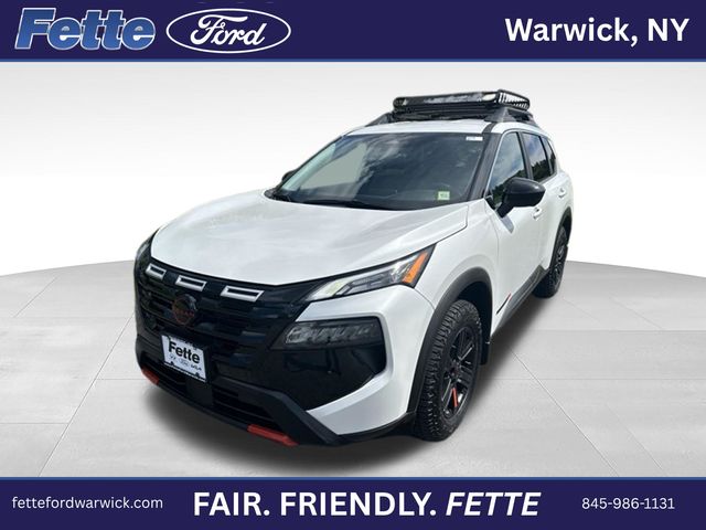Everest White Pearl 2025 Nissan Rogue SUV / Crossover All-Wheel Drive Continuously Variable Transmission