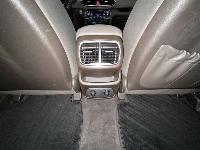 Used 2019 Gray Hyundai SEL Plus image 28