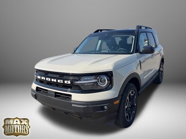 2024 Ford Bronco Sport Outer Banks 3